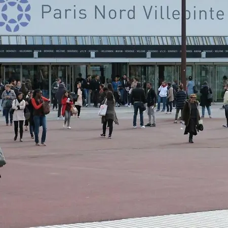 Studioneuf Equipe Cdg/parc Expo/ Paris *